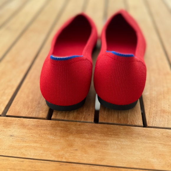 Rothy’s “The Point” Bright Red Size 9 - Picture 3 of 5